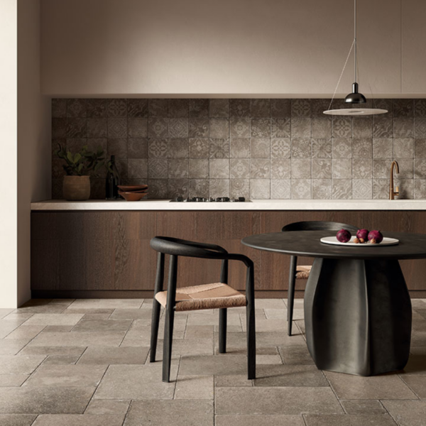 Isla Tiles